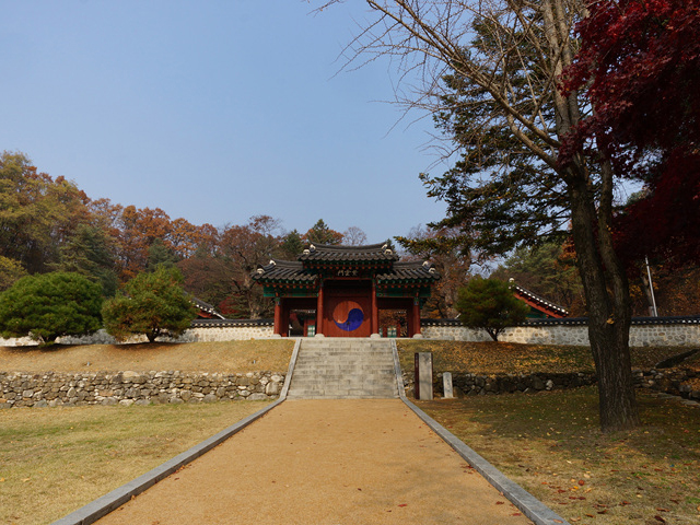 자운서원 입구