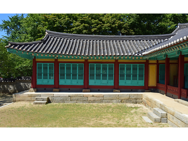 강화유수부 이방청(江華留守府 吏房廳) 서편 건물